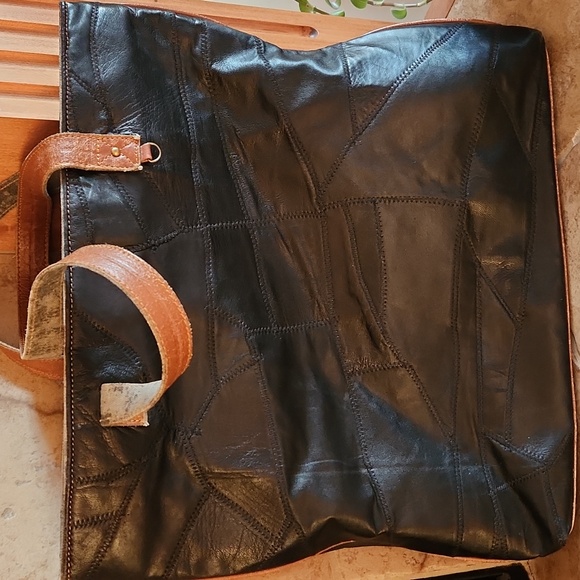 vaan & co Handbags - Vaan & Co Black With Brown Accent Leather Tote